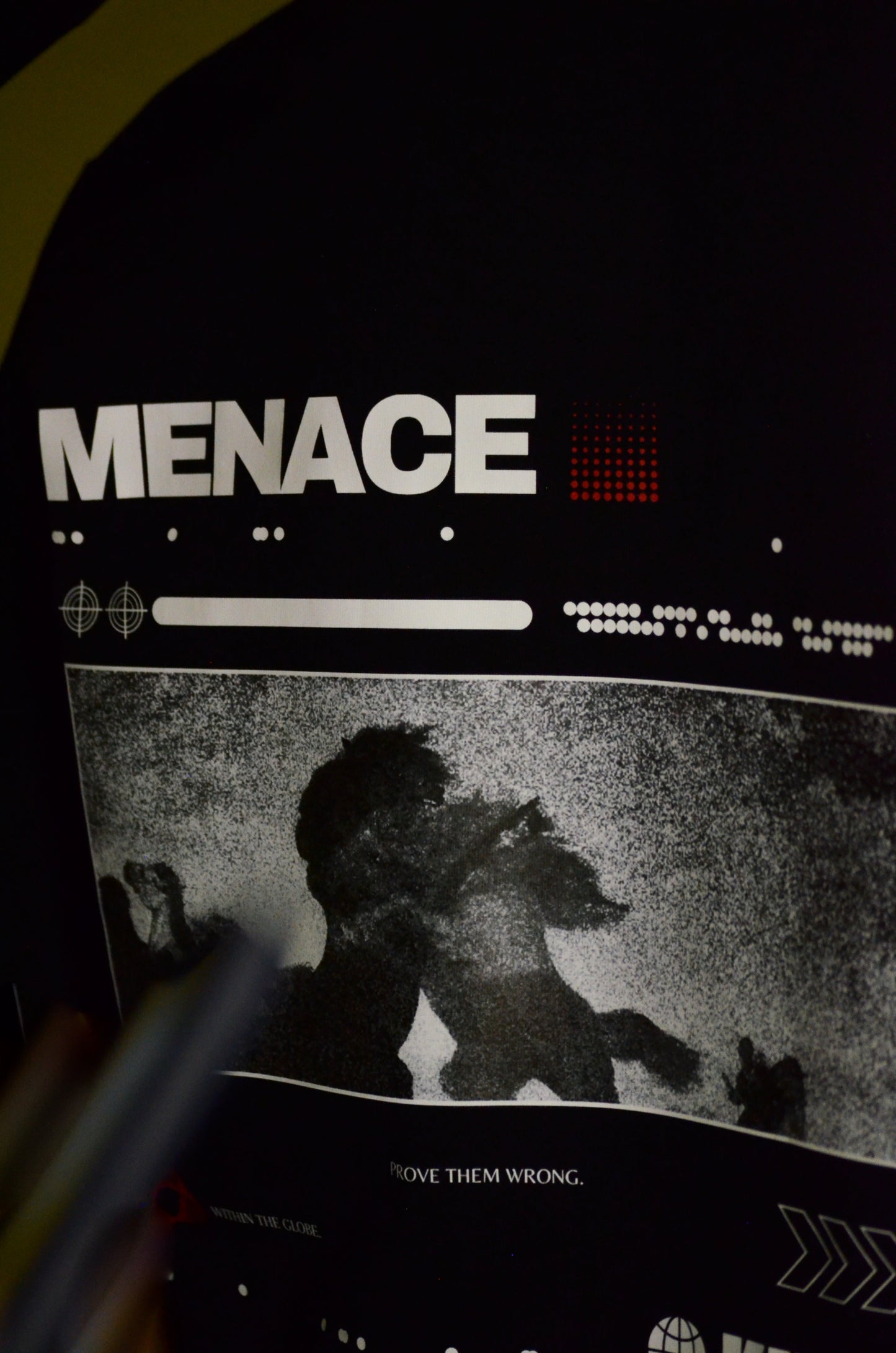 Menace футболк