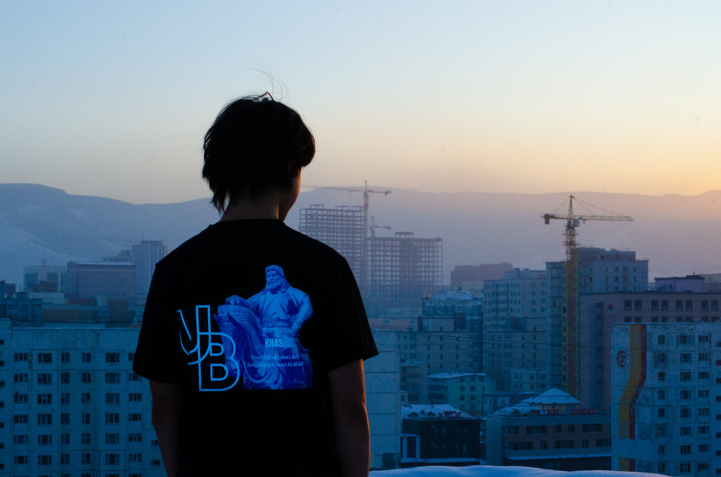 Чингис хаан футболк