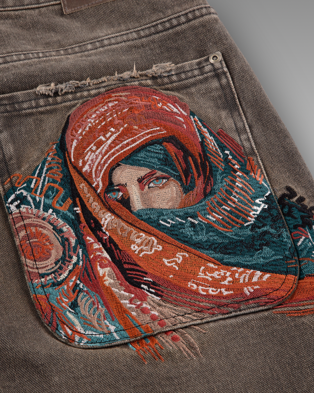 Derschutze Yasmin v3 Light Brown Jorts